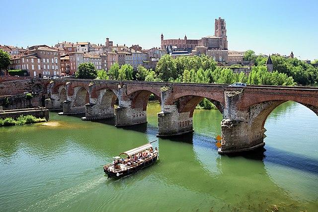 Albi - Immobilier - CENTURY 21 Plein Sud - Cathédrale Sainte Cécile -Tarn et Pont Vieux.