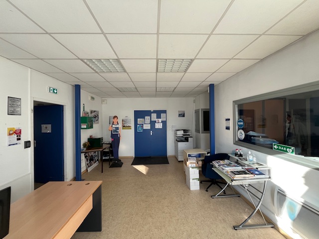 entreprise à louer - 600.0 m2 - ALBI - 81 - MIDI-PYRENEES - Century 21 Plein Sud