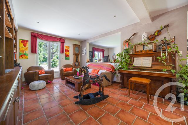 maison à vendre - 7 pièces - 243.57 m2 - CAHUZAC SUR VERE - 81 - MIDI-PYRENEES - Century 21 Plein Sud