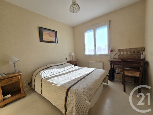 Afficher la photo en grand Appartement T3 à vendre - 3 pièces - 76.78 m2 - ALBI - 81 - MIDI-PYRENEES - Century 21 Plein Sud