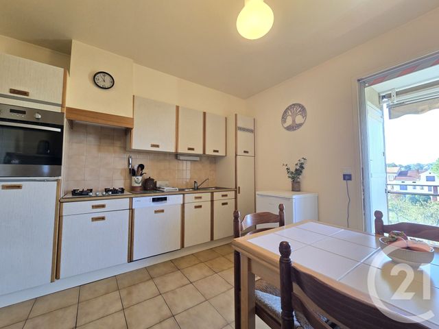 Afficher la photo en grand Appartement T3 à vendre - 3 pièces - 76.78 m2 - ALBI - 81 - MIDI-PYRENEES - Century 21 Plein Sud