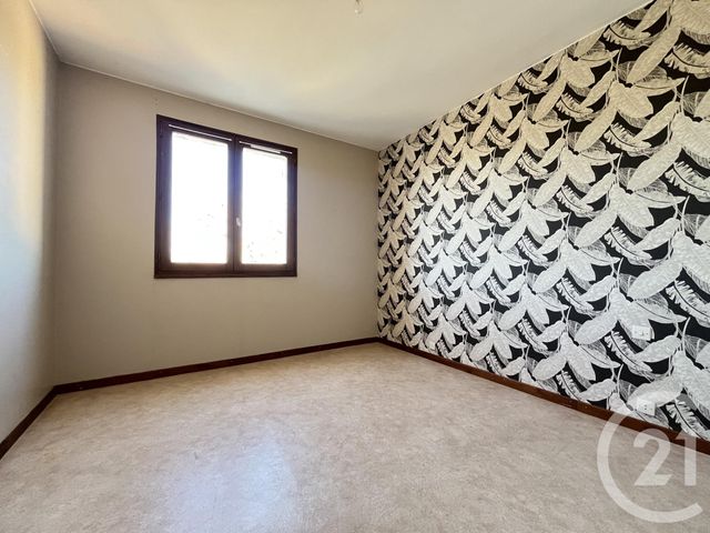 Appartement T4 à louer - 4 pièces - 102.25 m2 - MARSSAC SUR TARN - 81 - MIDI-PYRENEES - Century 21 Plein Sud