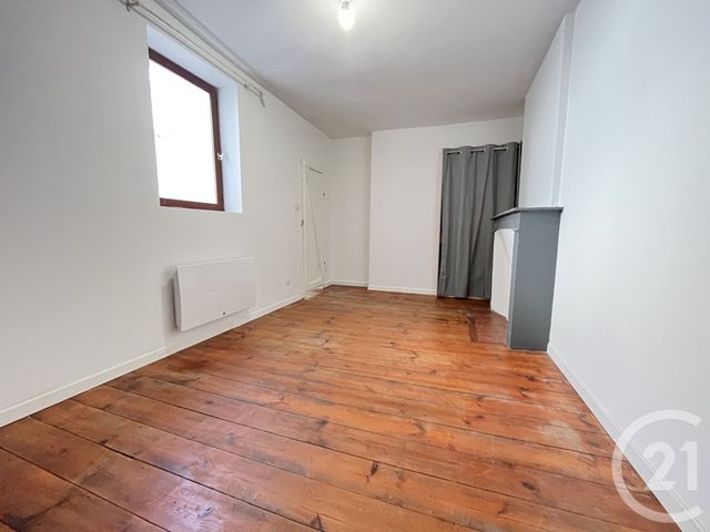 Appartement Duplex à louer - 3 pièces - 66.0 m2 - REALMONT - 81 - MIDI-PYRENEES - Century 21 Plein Sud