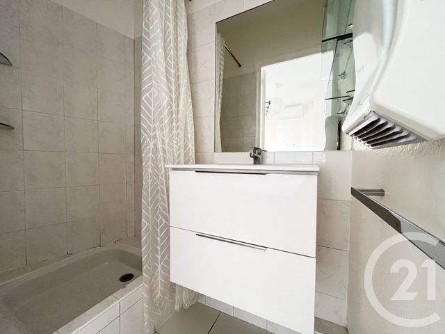 Appartement T2 à louer - 2 pièces - 33.83 m2 - ALBI - 81 - MIDI-PYRENEES - Century 21 Plein Sud