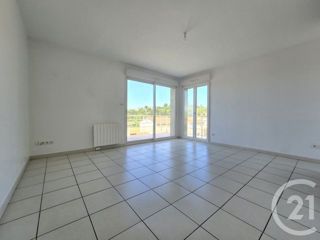 Appartement T3 à louer - 3 pièces - 54.71 m2 - CAGNAC LES MINES - 81 - MIDI-PYRENEES - Century 21 Plein Sud