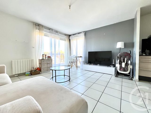 Appartement T3 à louer - 3 pièces - 54.71 m2 - CAGNAC LES MINES - 81 - MIDI-PYRENEES - Century 21 Plein Sud