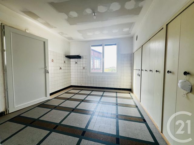 maison à louer - 6 pièces - 176.0 m2 - VALDERIES - 81 - MIDI-PYRENEES - Century 21 Plein Sud