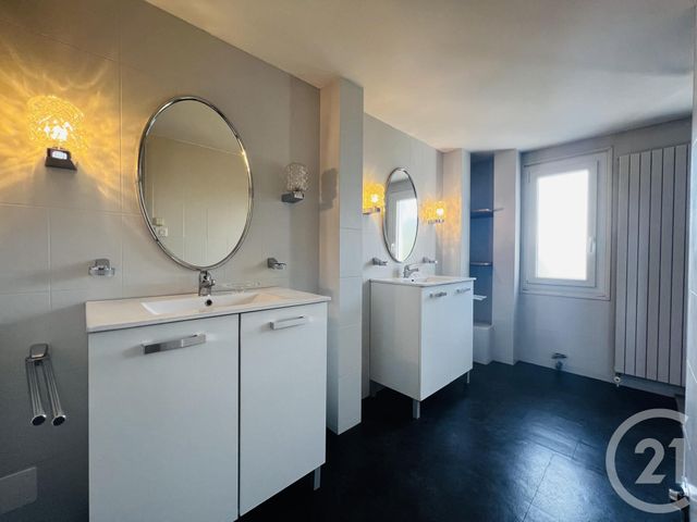 maison à louer - 6 pièces - 176.0 m2 - VALDERIES - 81 - MIDI-PYRENEES - Century 21 Plein Sud