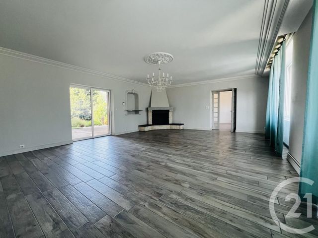 maison à louer - 6 pièces - 176.0 m2 - VALDERIES - 81 - MIDI-PYRENEES - Century 21 Plein Sud