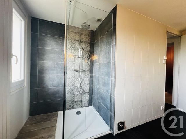 maison à louer - 6 pièces - 176.0 m2 - VALDERIES - 81 - MIDI-PYRENEES - Century 21 Plein Sud