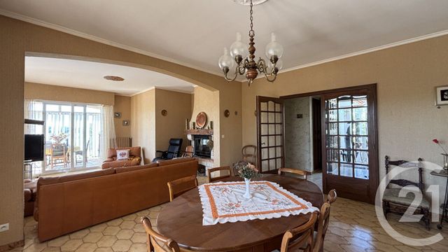 maison à vendre - 8 pièces - 221.0 m2 - LAUTREC - 81 - MIDI-PYRENEES - Century 21 Plein Sud