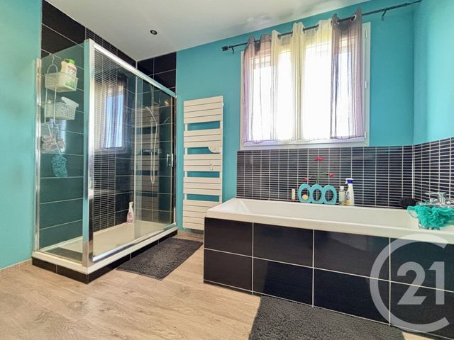 maison à louer - 7 pièces - 216.08 m2 - LAGRAVE - 81 - MIDI-PYRENEES - Century 21 Plein Sud